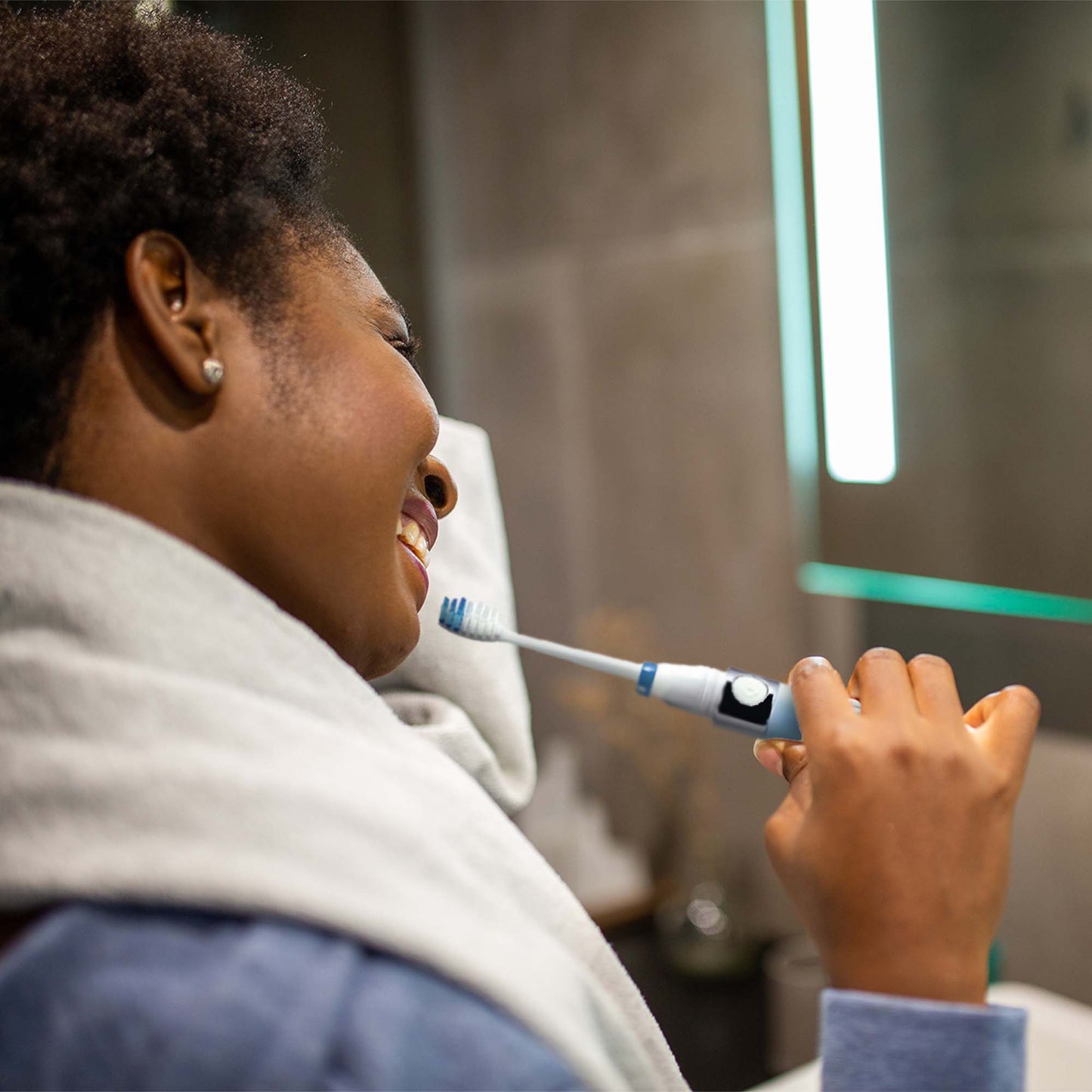 Family Bundle: Pursonic Portable Electric Toothbrush 3-Pack (Blue, Green, Pink)-2